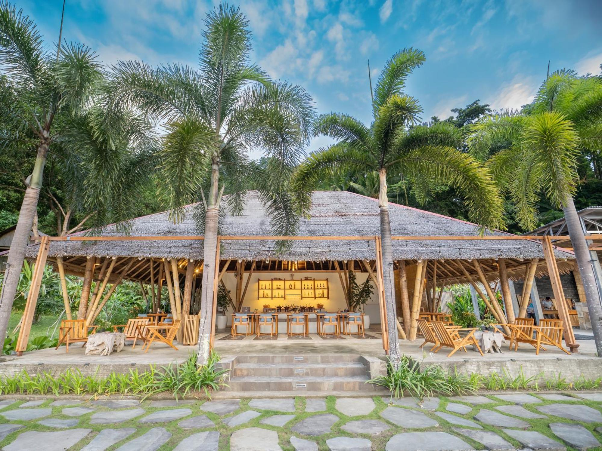 D'Lagoon Dive Resort Bitung Eksteriør billede